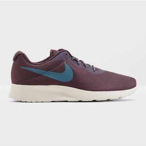 Nike Tanjun Se